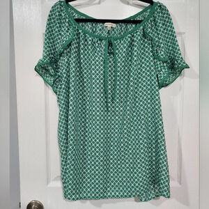 Max Studio Green Crepe Short Sleeve Ruffle Blouse in Size 2X